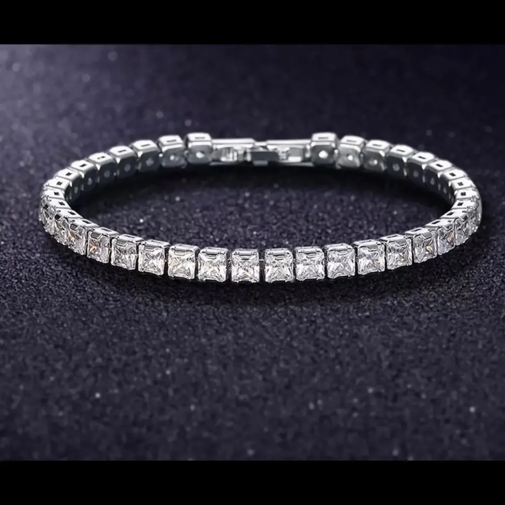 Princess Cut Tennis Bracelet - Picture 1 of 3
